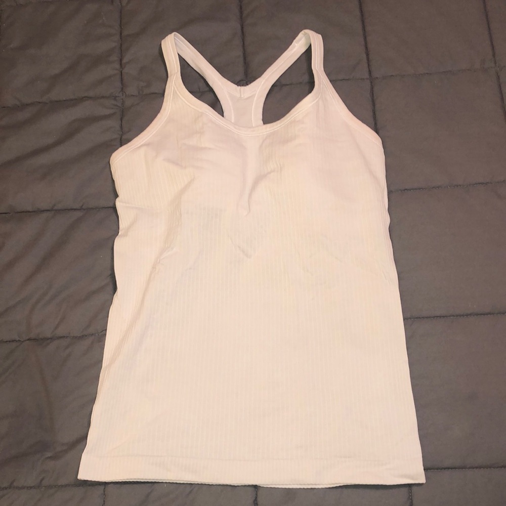 Lululemon tank